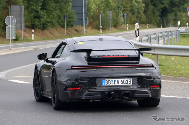 ポルシェ 911 GTSハイブリッド プロトタイプ エアロパッケージ(スクープ写真)