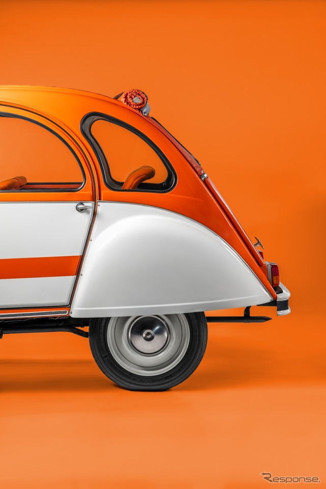 シトロエン 2CV スポット(1976年)
