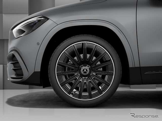 メルセデスベンツ GLA 200d 4MATIC ナイトエディション