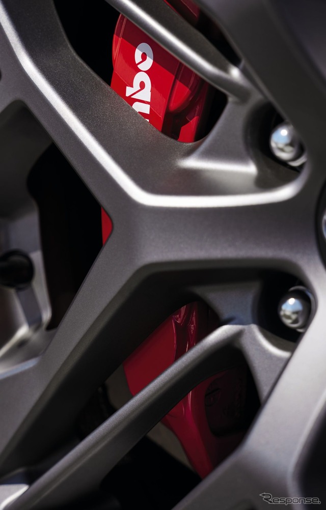 スバル WRX TR のティザー写真