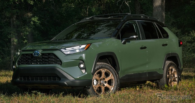 トヨタ RAV4 ハイブリッド の2024年モデルの「ウッドランド・エディション」