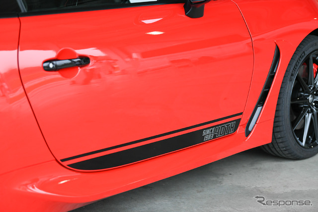 トヨタ GR86 RZ“40th Anniversary Limited”(スパークレッド)