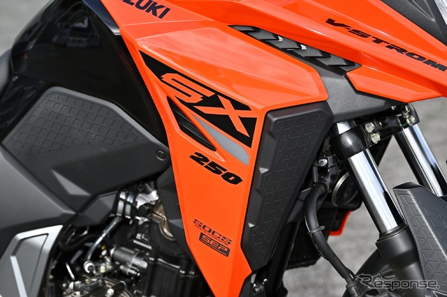 スズキ Vストローム250SX