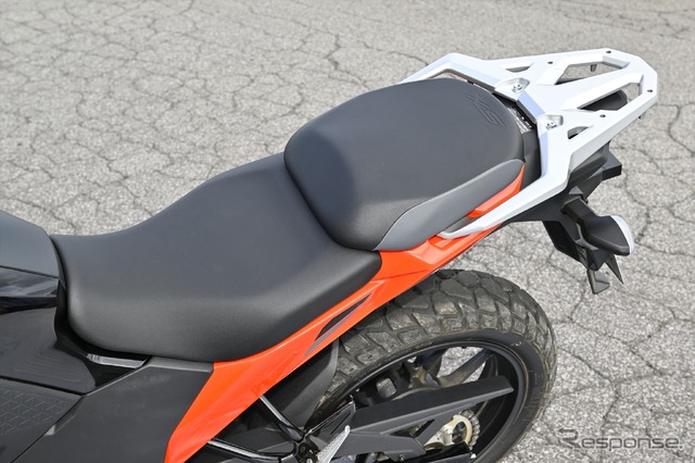 スズキ Vストローム250SX