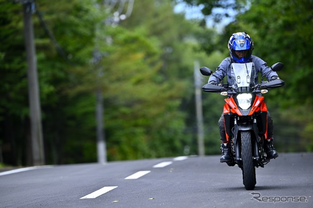 スズキ Vストローム250SX