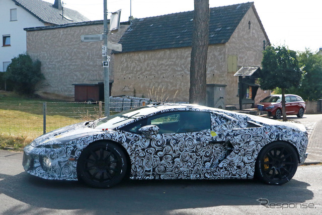 ランボルギーニ ウラカン 後継モデルのプロトタイプ(スクープ写真)