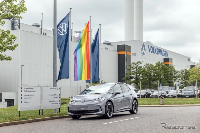 VWツヴィッカウ工場。車はID.3