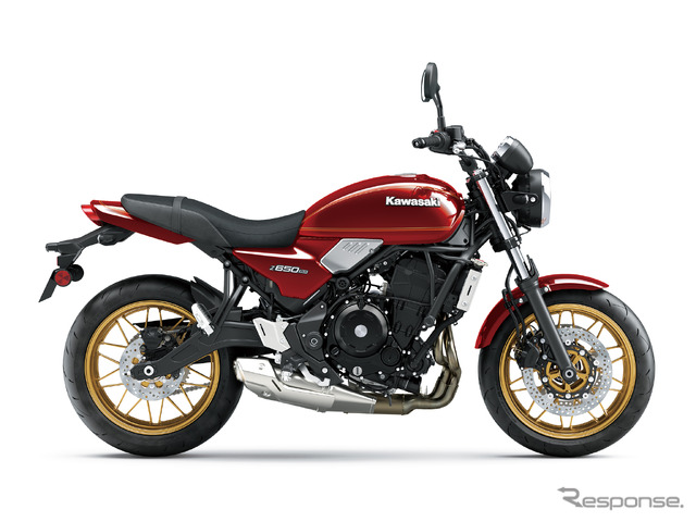 Z650RS キャンディミディアムレッド