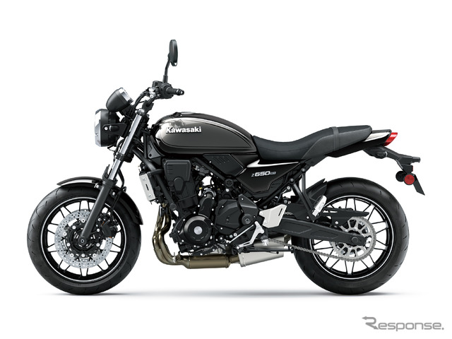 Z650RS エボニー×メタリックマットカーボングレー