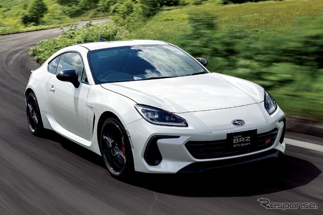 スバルBRZ