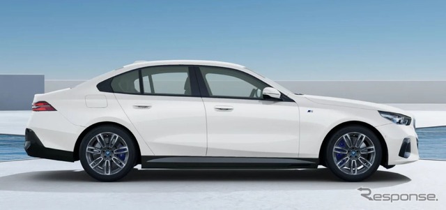 BMW 5シリーズ ・セダン 新型のPHEV「550e xDrive」