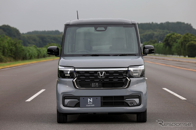 ホンダ N-BOX カスタム 新型
