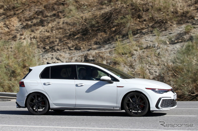 VW ゴルフ GTI 改良新型 プロトタイプ(スクープ写真)