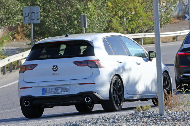 VW ゴルフ GTI 改良新型 プロトタイプ(スクープ写真)
