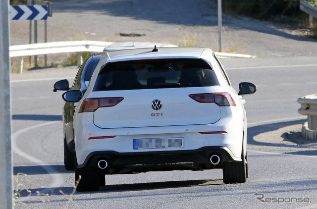 VW ゴルフ GTI 改良新型 プロトタイプ(スクープ写真)
