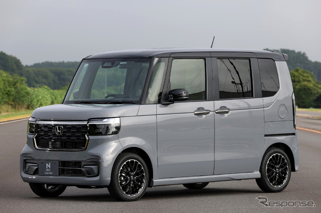ホンダ N-BOXカスタム 新型