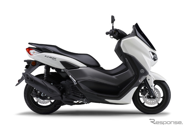 ヤマハ NMAX155 ABS(ホワイト)