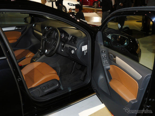 【VW ゴルフ 新型発表】180cm+・90kg+でも余裕 欧米人が乗れるのだから…
