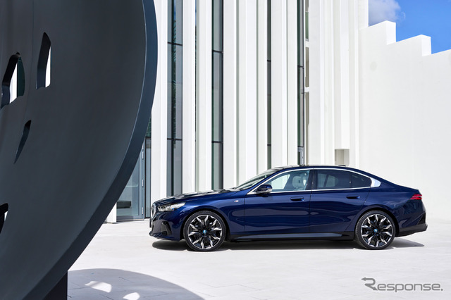 BMW i5 eDrive40