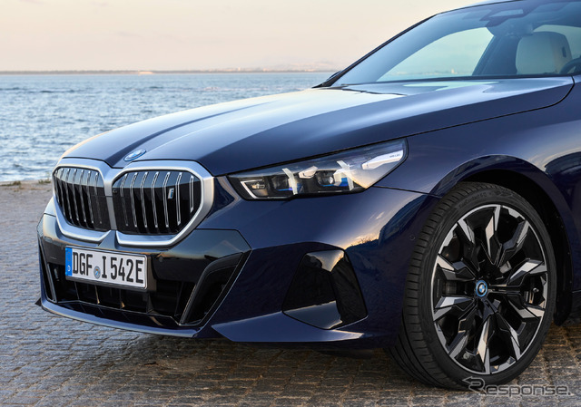 BMW i5 eDrive40