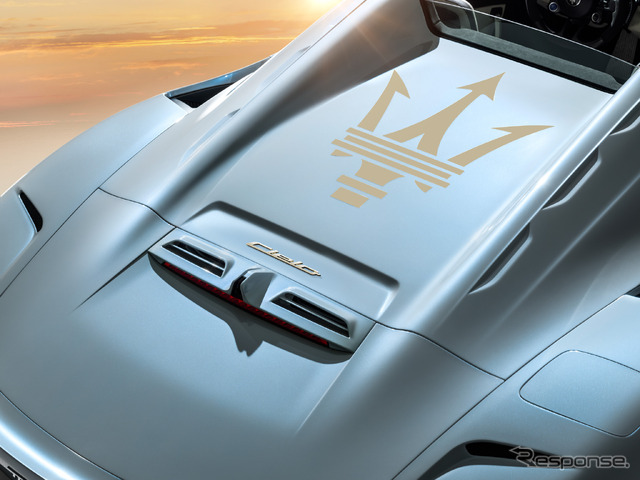マセラティ MC20 Cielo