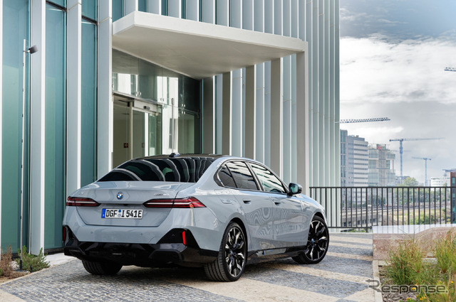 BMW i5 eDrive40