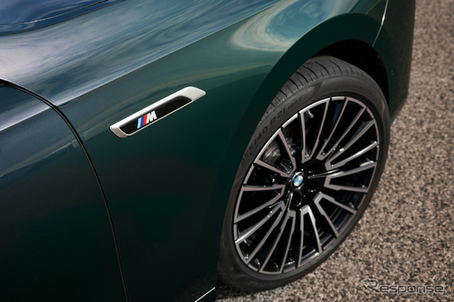 BMW i7 M70