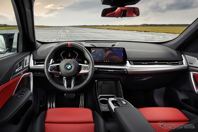 BMW X1 新型の「M35i xDrive」(参考)