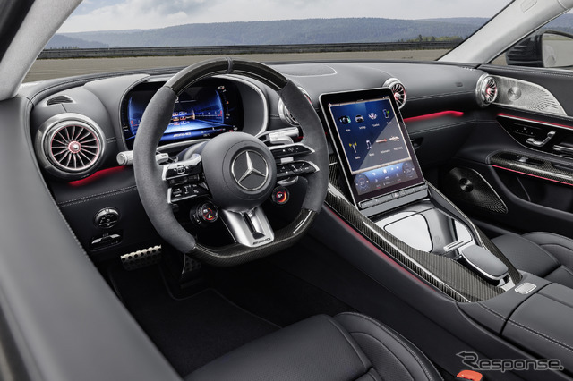 メルセデスAMG GT 新型の「63 4MATIC+クーペ」