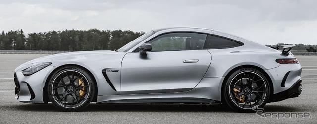 メルセデスAMG GT 新型の「63 4MATIC+クーペ」