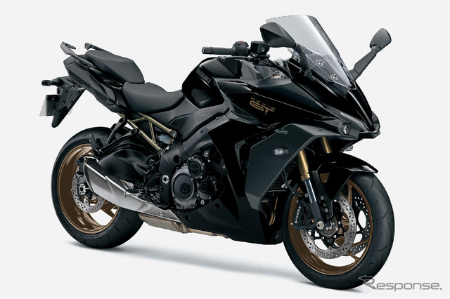 スズキ GSX-S1000GT(グラススパークルブラック)