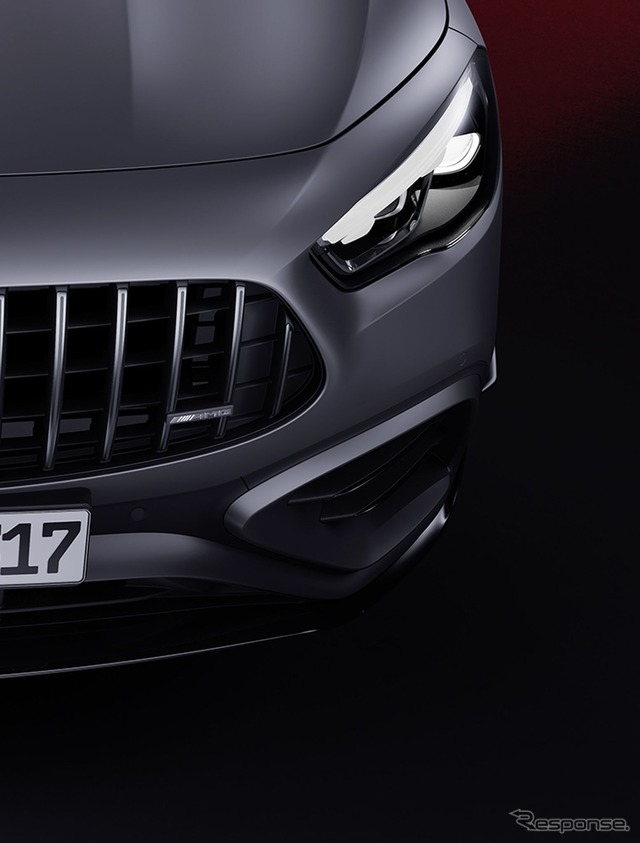 メルセデスAMG GLA 45 S 4MATIC+ 改良新型