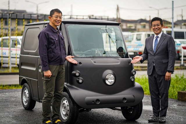 マイクロ・ユーテリティ・ビークルを開発へ。超小型EV技術研究組合(METAx) の竹村洋之Project leader (左)とトノックスの殿内 崇生氏常務取締役