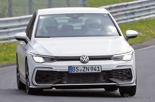 VW ゴルフ GTI 改良新型プロトタイプ(スクープ写真)