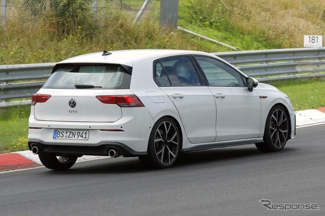 VW ゴルフ GTI 改良新型プロトタイプ(スクープ写真)