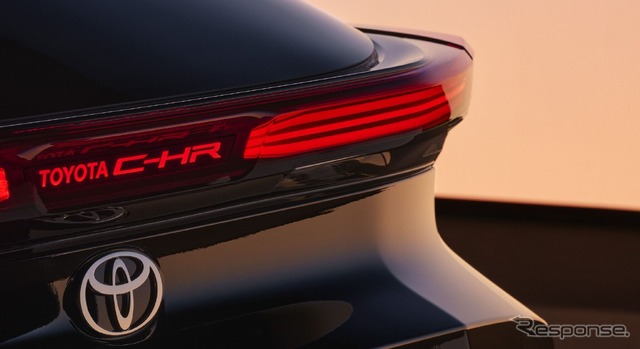 トヨタ C-HR 新型(欧州仕様)