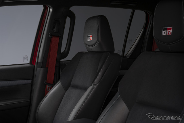 トヨタ・ハイラックス の「GR SPORT 2」(欧州仕様)