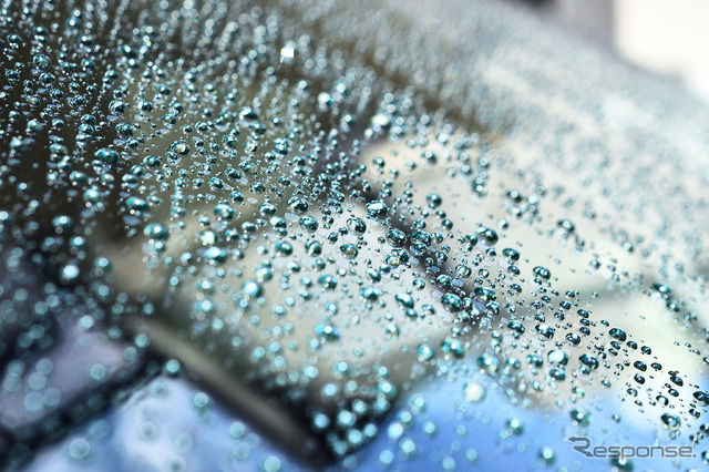 台風や秋雨に備える! ガラス撥水剤の必要性と効果とは?~Weeklyメンテナンス~