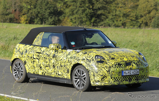 MINI カブリオレ 改良新型プロトタイプ(スクープ写真)