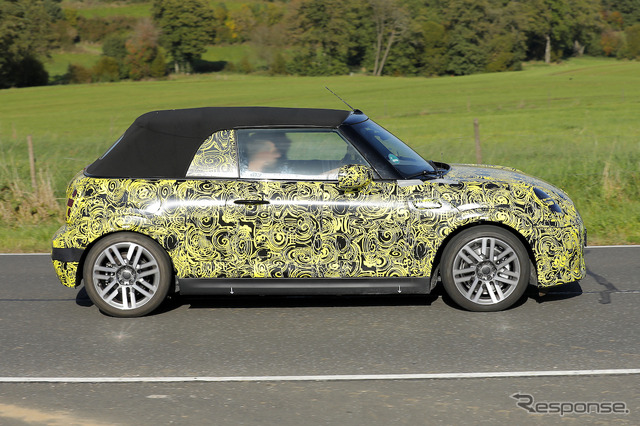 MINI カブリオレ 改良新型プロトタイプ(スクープ写真)