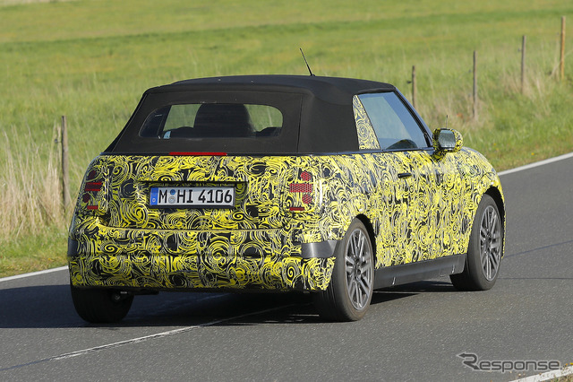 MINI カブリオレ 改良新型プロトタイプ(スクープ写真)