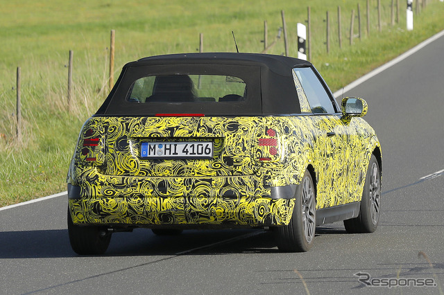 MINI カブリオレ 改良新型プロトタイプ(スクープ写真)