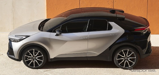 トヨタ C-HR 新型のPHEVの「GR SPORT」