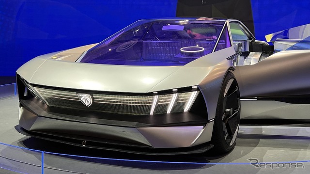 プジョー・インセプション・コンセプト(CES 2023)