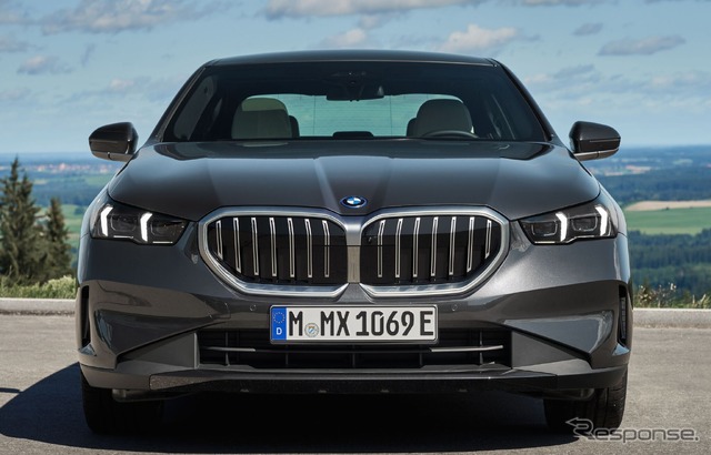 BMW 5シリーズ・セダン 新型のPHEV「530e」