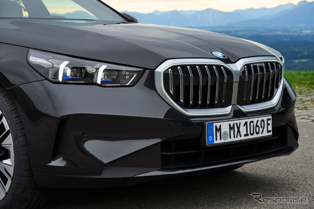 BMW 5シリーズ・セダン 新型のPHEV「530e」
