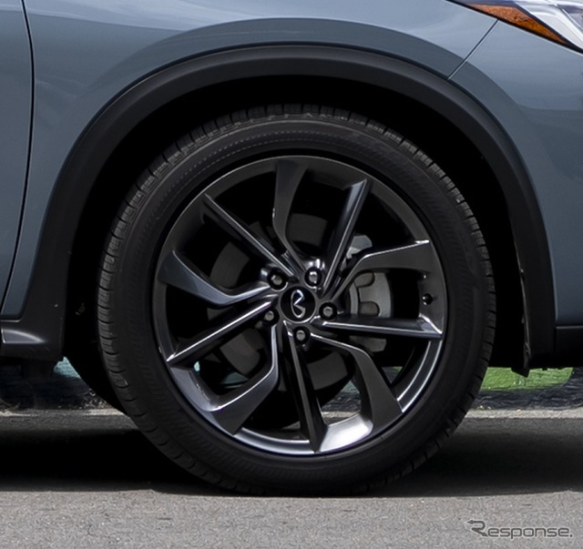 インフィニティ QX50 の2024年モデル(米国仕様)