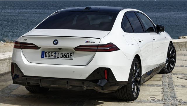 BMW i5 の「M60 xDrive」