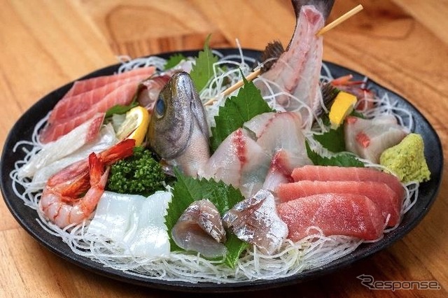 ばすてい:海の幸を盛り込んだセット(事前予約及び別途料金が必要)