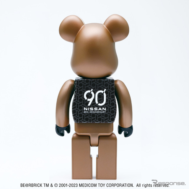 NISSAN 90周年記念 BE@RBRICK 100% & 400%